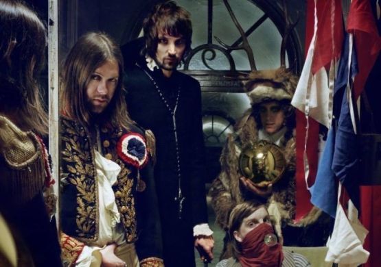 Kasabian – West Rider Pauper Lunatic Asylum