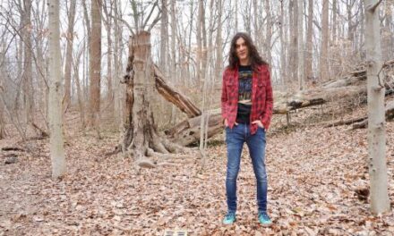 Kurt Vile – Wakin’ On A Pretty Daze