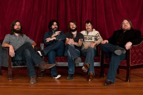 Band Of Horses – Acoustic At The Ryman