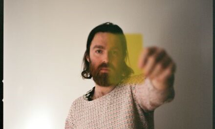 Chet Faker – Built On Glass