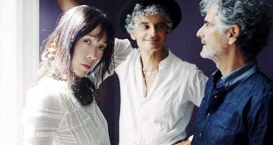 Blonde Redhead – Barragán