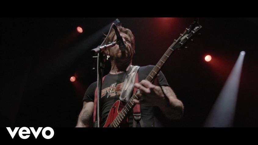 VIDEO: E’ online l’intervista integrale degli Eagles Of Death Metal dopo gli attacchi di Parigi