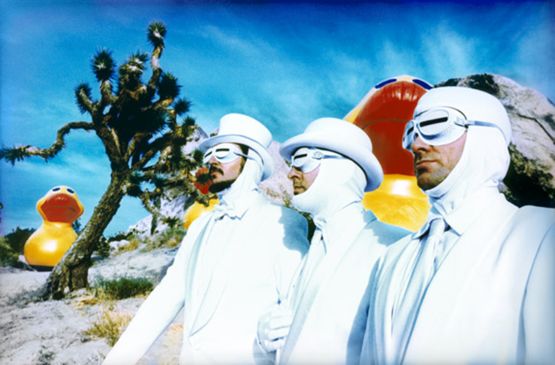 Primus – The Desaturating Seven