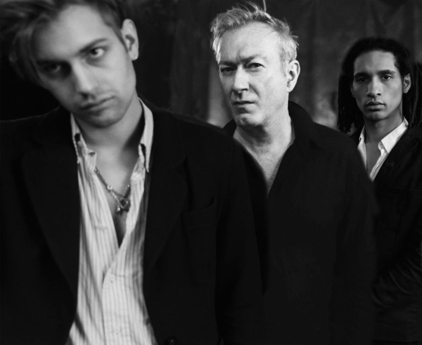 Si chiama “Paper Thin” il nuovo singolo dei Gang Of Four