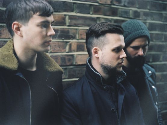 White Lies – Friends