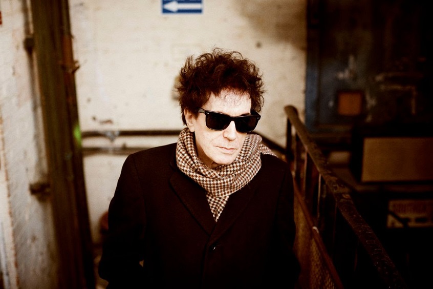 Si chiama “Heavenly Day” il nuovo singolo di Peter Perrett