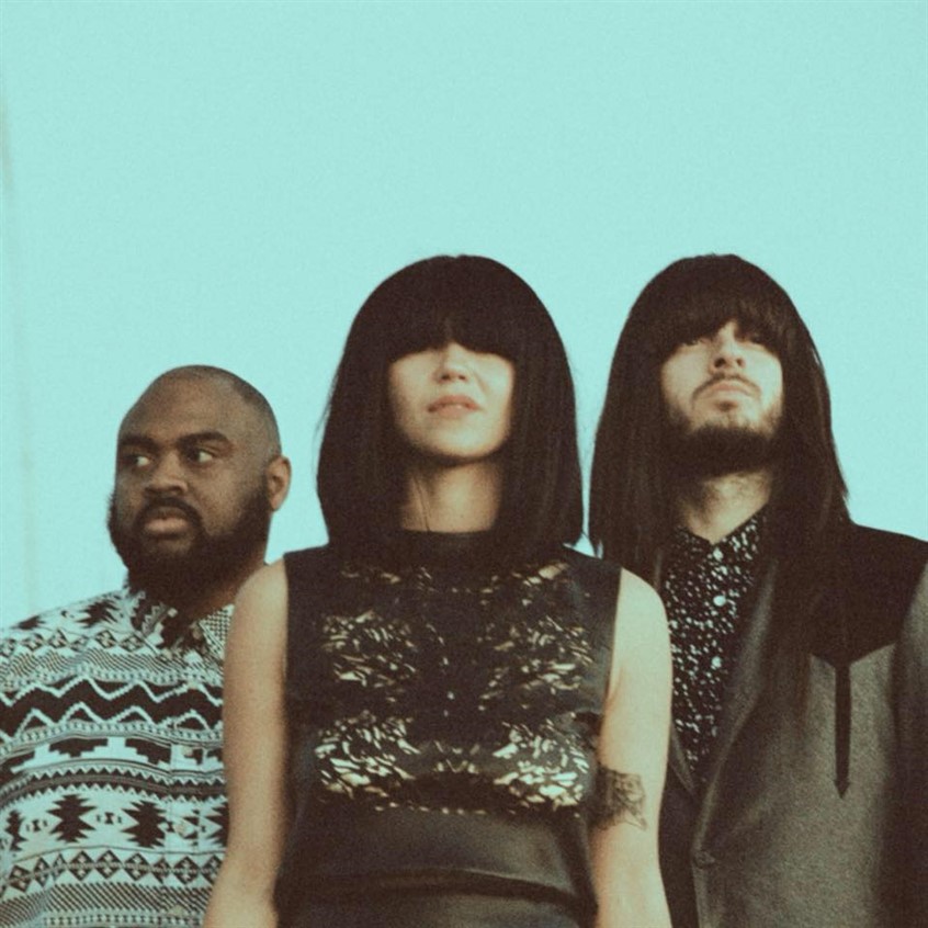 Ascolta “Hasta El Cielo”, la versione dub di “Con Todo El Mundo” dei Khruangbin