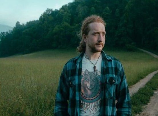 Tyler Childers – Country Squire