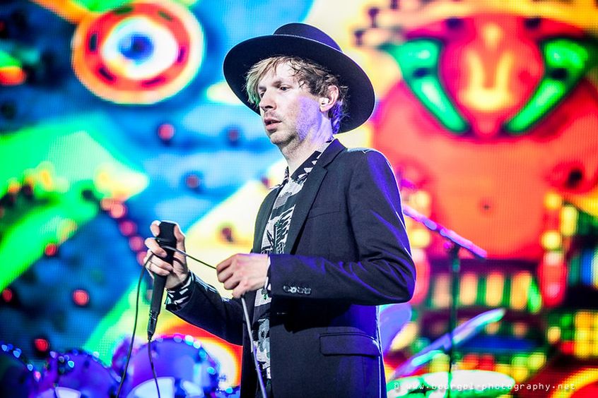 Nuovo album di Beck a fine novembre. Ecco i primi due singoli