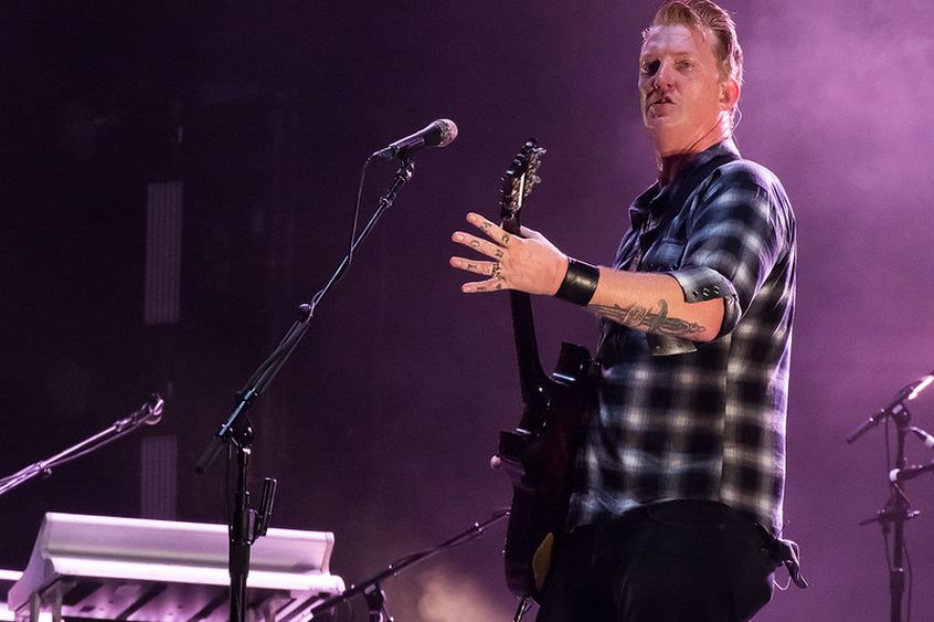 Queens of the Stone Age ristampano i vinili i primi 4 dischi pubblicati con Interscope