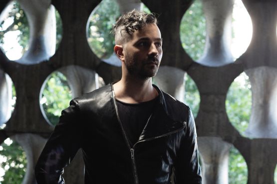 Telefon Tel Aviv – Dreams Are Not Enough