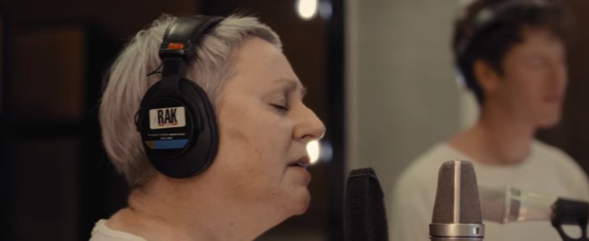 Elizabeth Fraser ha suonato in un locale a Londra per 40 fortunate persone