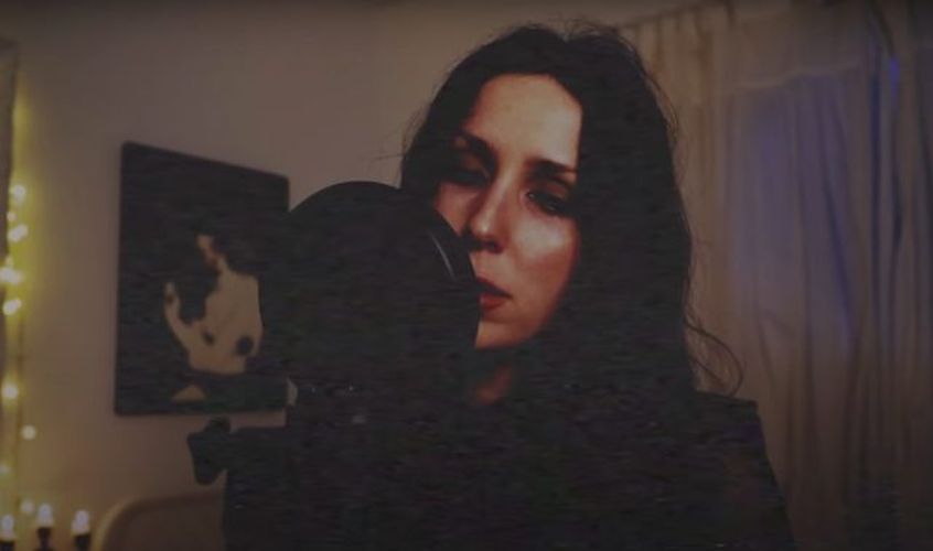 Guarda Chelsea Wolfe rifare “Crazy Train” di Ozzy Osbourne