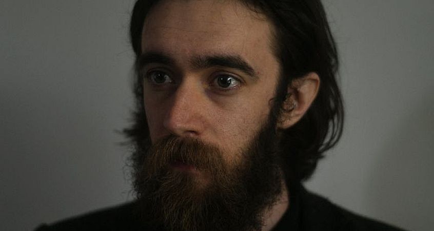 Keaton Henson presenta il nuovo singolo “Career Day”