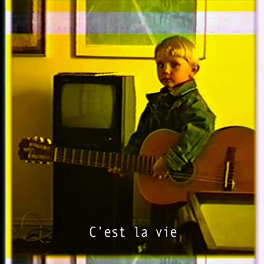 VIDEO: Ulrik Munther – C’est La Vie