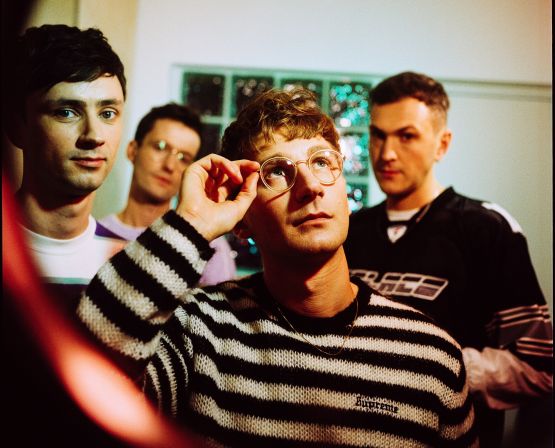 Glass Animals – Dreamland