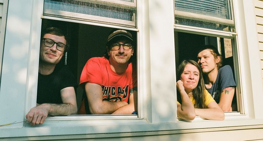 I Ratboys tornano a deliziarci con il nuovo singolo “Go Outside”