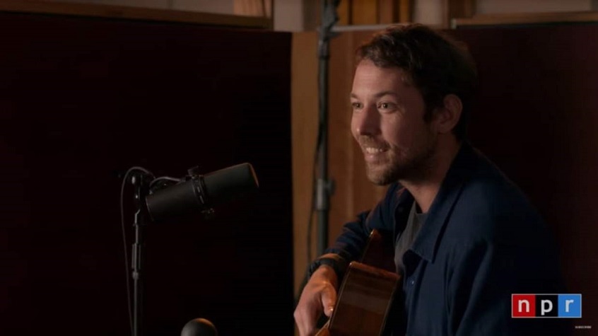 Guarda il set acustico di Robin Pecknold dei Fleet Foxes per NPR Tiny Desk