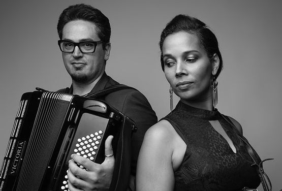 Rhiannon Giddens & Francesco Turrisi – They’re Calling Me Home