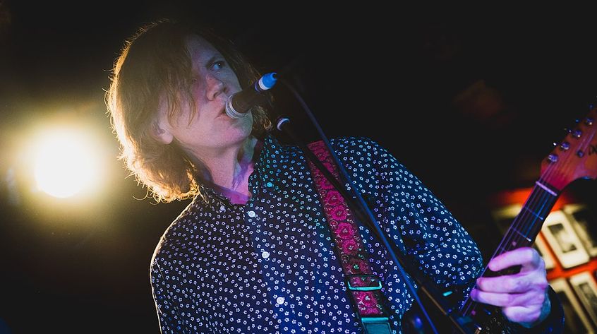 “Sonic Life” e’ il titolo del nuovo memoir di Thurston Moore