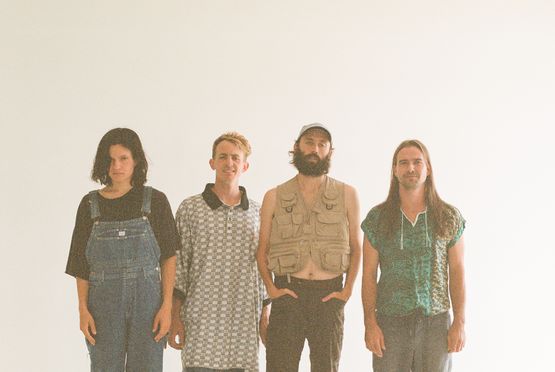 Big Thief – Dragon New Warm Mountain I Believe In You