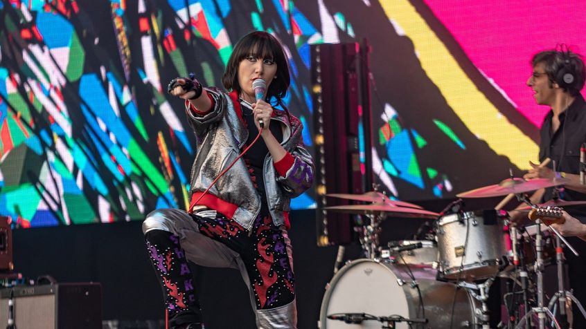 Gli Yeah Yeah Yeahs firmano per la Secretly Canadian e promettono nuova musica