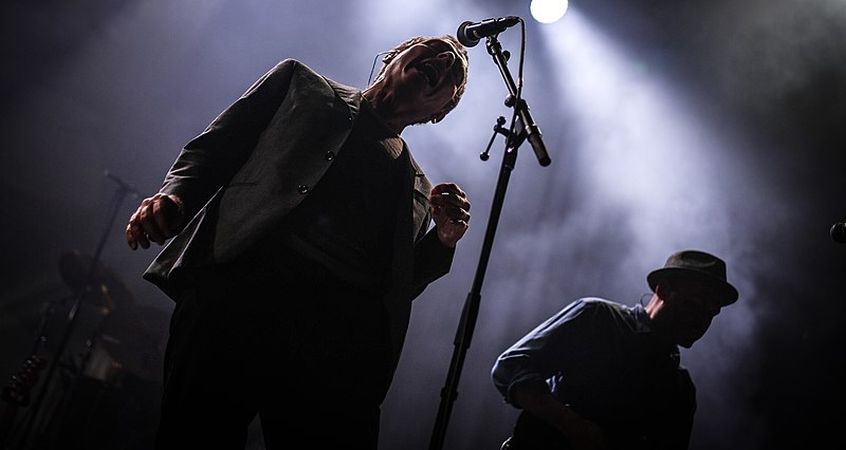 I Belle and Sebastian fanno una comparsata nella serie “Tiny Desk” di NPR