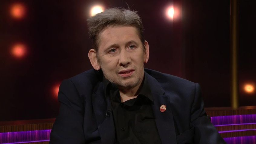 La moglie di Shane MacGowan aggiorna sulle condizioni di salute del cantante dei Pogues in ospedale