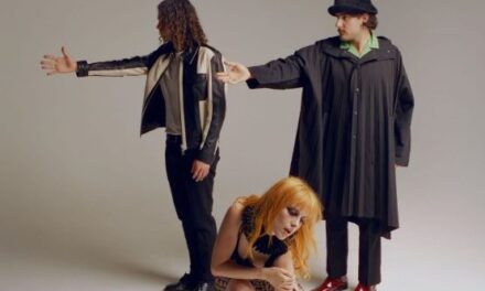 Paramore – This Is Why