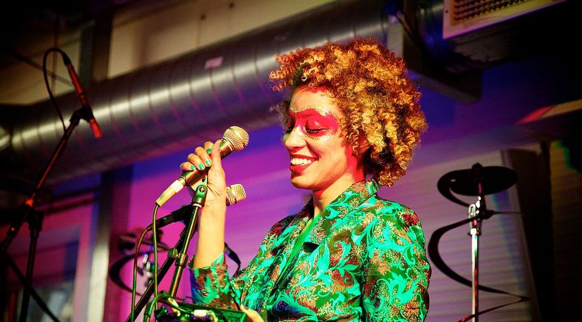 Ascolta il nuovo EP di Martina Topley-Bird, co-prodotto da Robert “3D” Del Naja dei Massive Attack