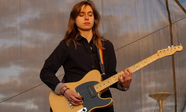 Guarda Julien Baker e Torres suonare due canzoni dal loro nuovo album country