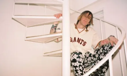 Christopher Owens – I wanna run barefoot throgh your air