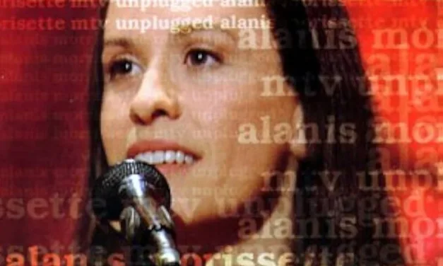 Oggi “MTV Unplugged” di Alanis Morissette compie 25 anni